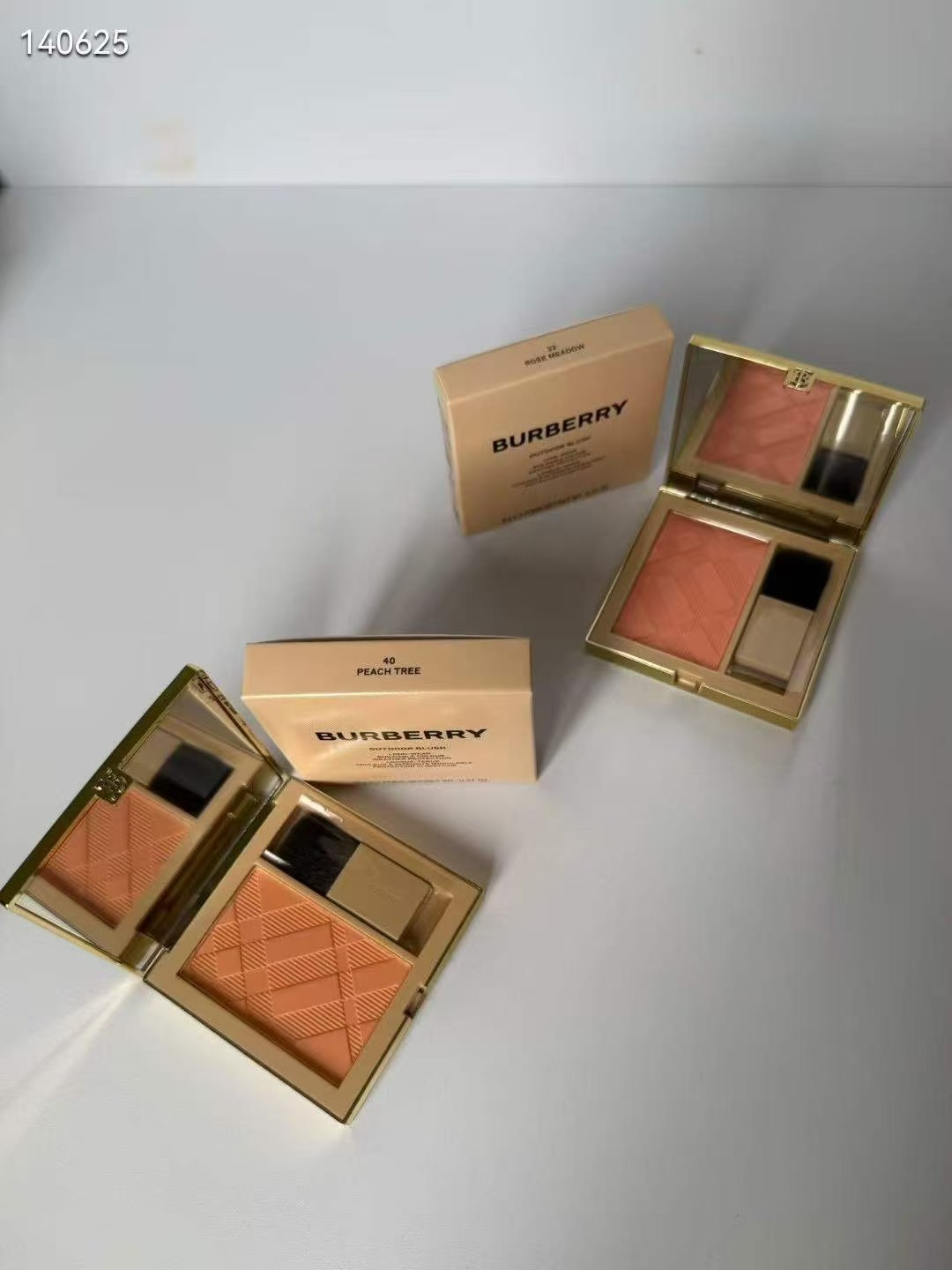 Burberry Check Matte Glow Blush