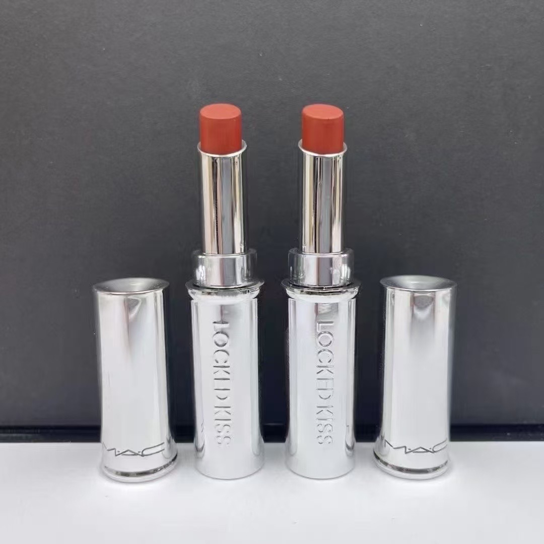 MAC Locked Kiss 24HR Lipstick Mini 1g
