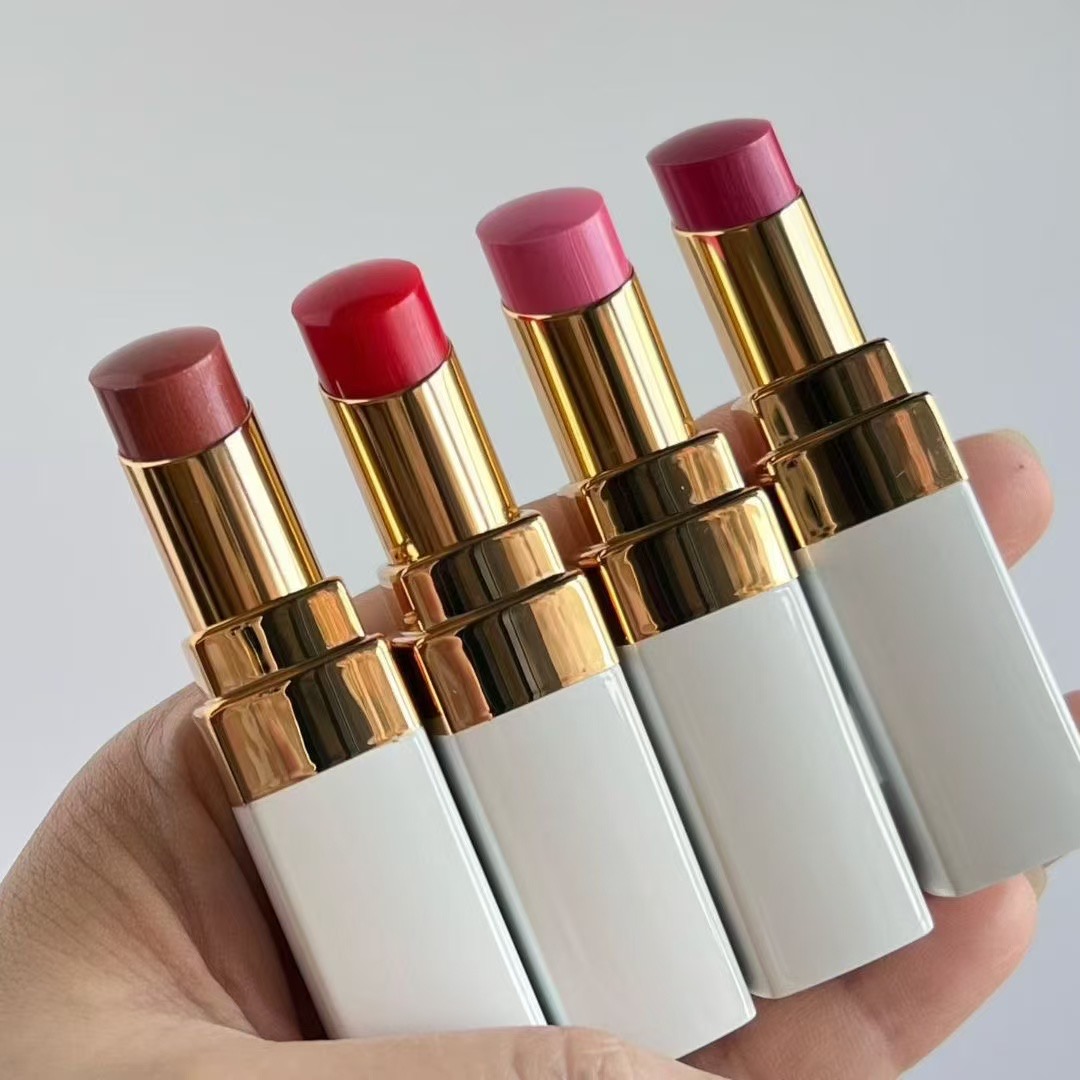 Chanel Rouge Coco Baume Hydrating Tinted Lip Balm